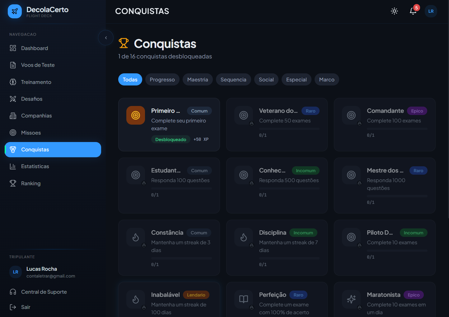 Tela de Conquistas da DecolaCerto com níveis, raridades e progresso